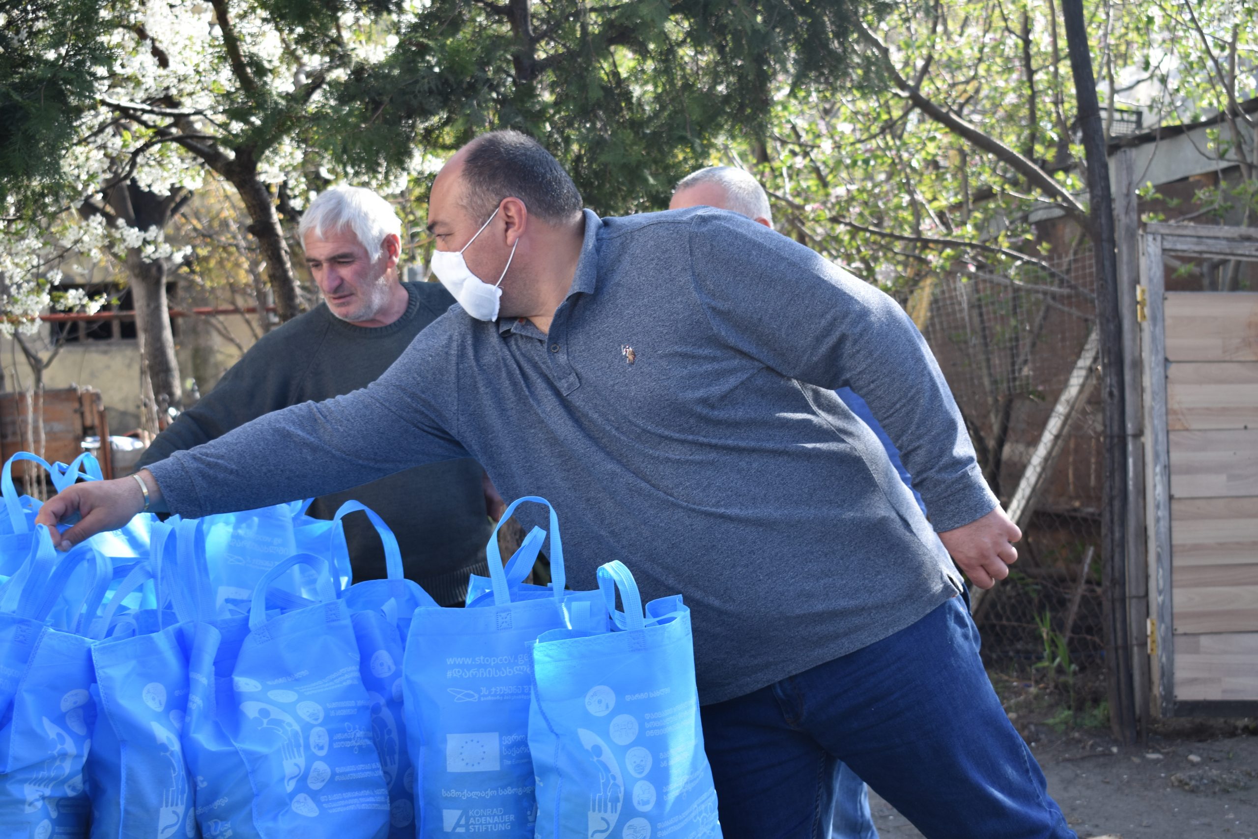 დარჩი სახლში – ზრუნვის ერთობლივი აქცია საგარეჯოში
